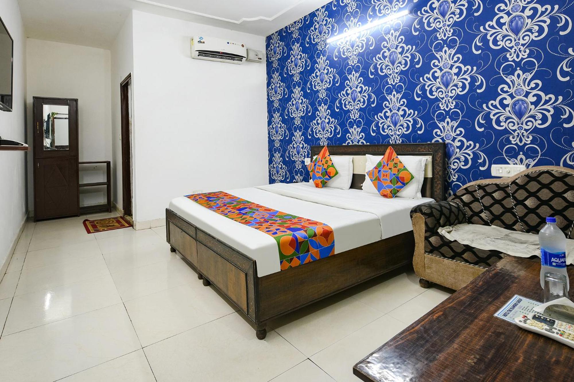 Fabexpress Diamond Sec 45 Hotel Chandīgarh Buitenkant foto