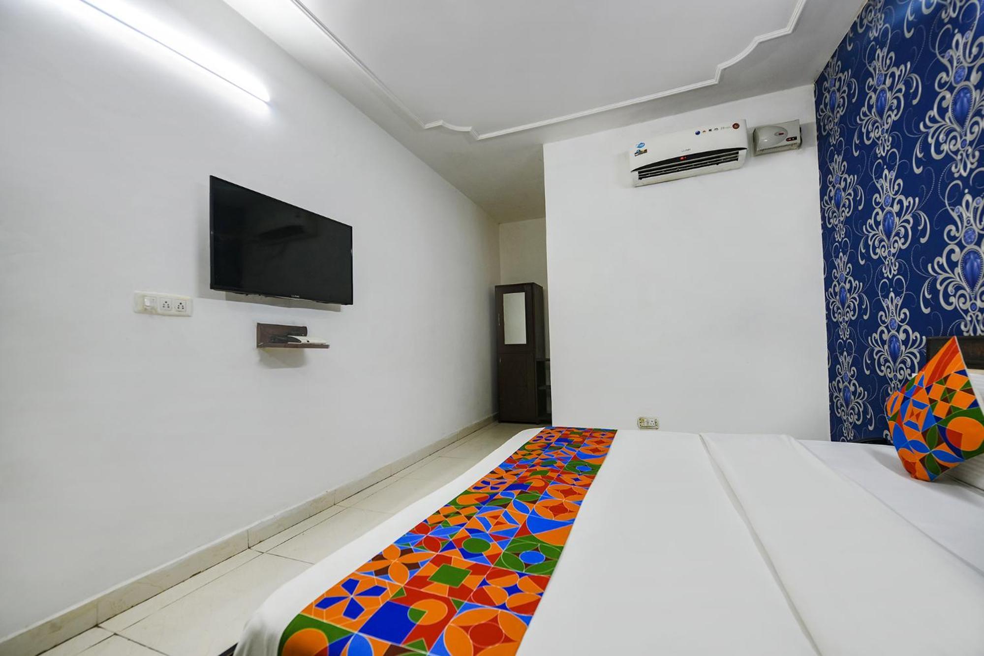 Fabexpress Diamond Sec 45 Hotel Chandīgarh Buitenkant foto