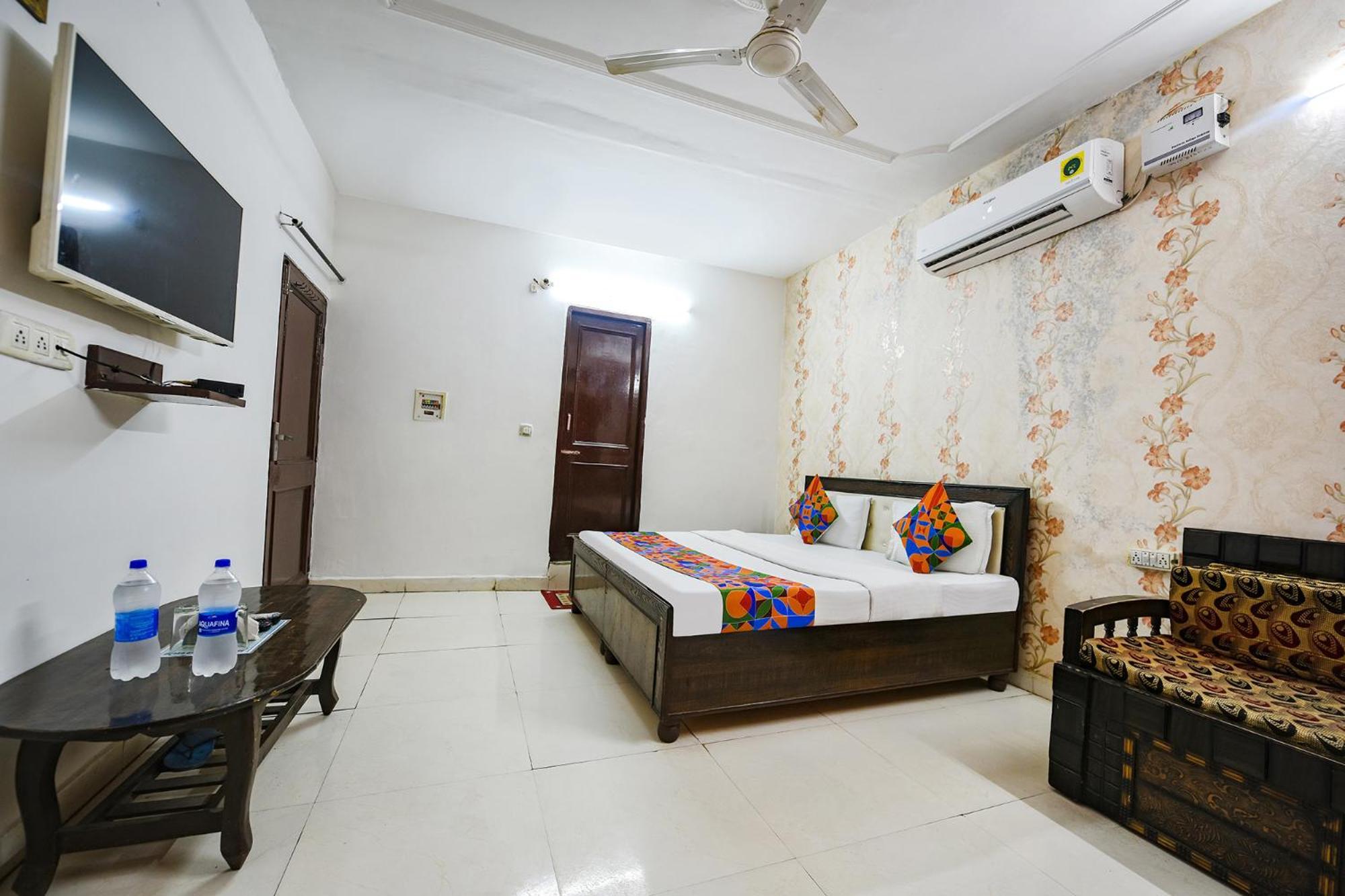 Fabexpress Diamond Sec 45 Hotel Chandīgarh Buitenkant foto
