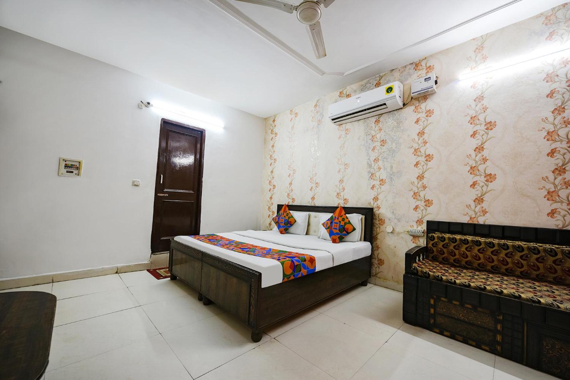 Fabexpress Diamond Sec 45 Hotel Chandīgarh Buitenkant foto
